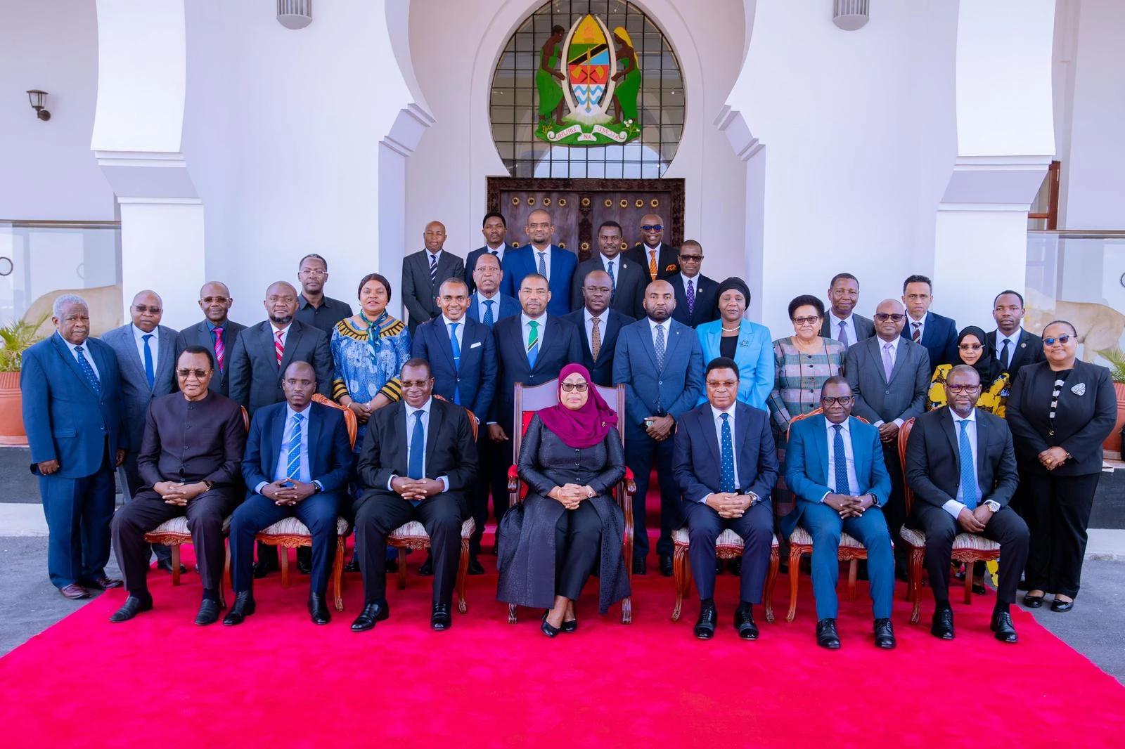 PICHA: KIKAO CHA MWISHO CHA BARAZA LA MAWAZIRI WA SEREKALI YA AWAMU YA 6 PICHA: KIKAO CHA MWISHO CHA BARAZA LA MAWAZIRI WA SEREKALI YA AWAMU YA 6