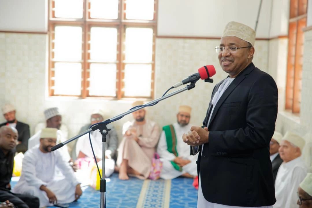 RAIS MWINYI:TUTANGAZE SERA ZA VYAMA NA SI KUENEZA CHUKI KWA WANANCHI