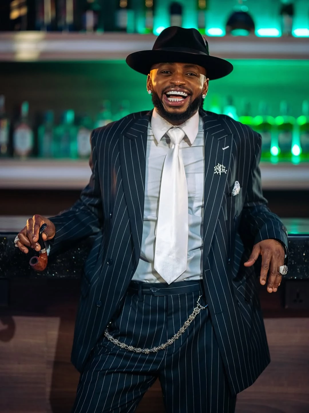 PIGENI KAZI, HATA HAO WAPINZANI WAPO KAZINI - DIAMOND PLATNUMZ PIGENI KAZI, HATA HAO WAPINZANI WAPO KAZINI - DIAMOND PLATNUMZ