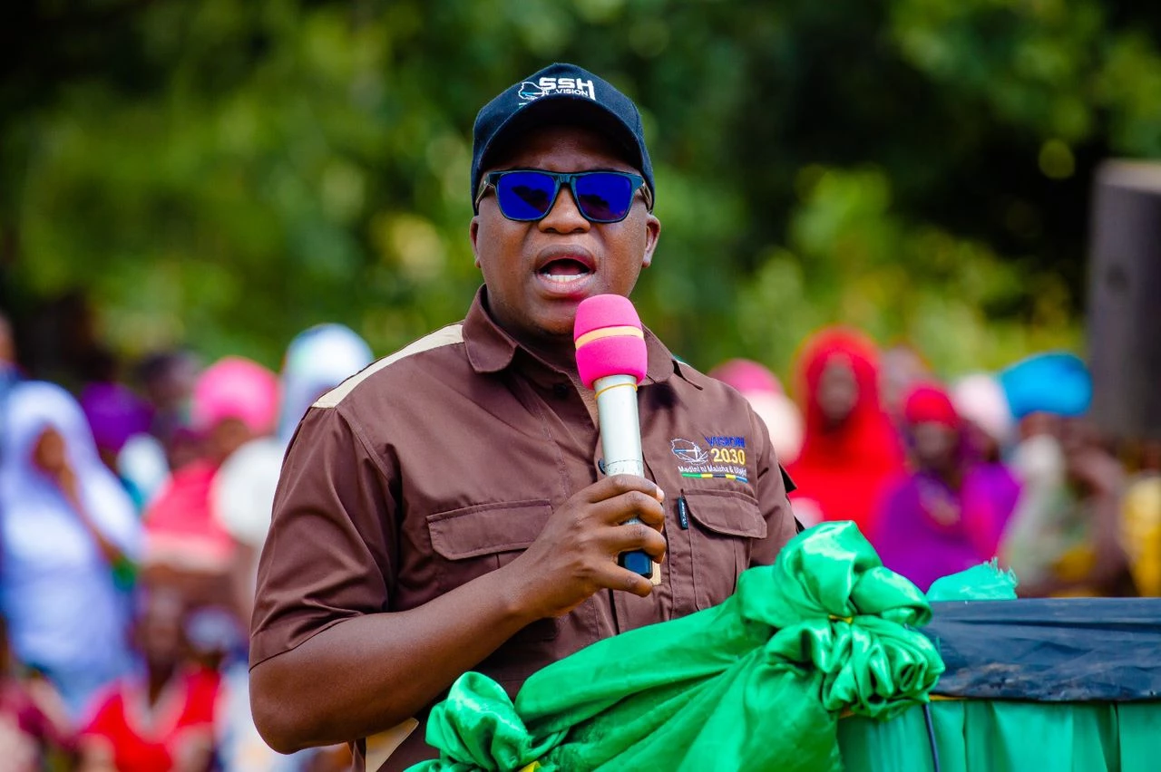 RAIS SAMIA AWAPA STAMICO LESENI KUBWA YA UCHIMBAJI MADINI YA NIKELI KATIKA ENEO LA NTAKA NACHINGWEA-LINDI RAIS SAMIA AWAPA STAMICO LESENI KUBWA YA UCHIMBAJI MADINI YA NIKELI KATIKA ENEO LA NTAKA NACHINGWEA-LINDI